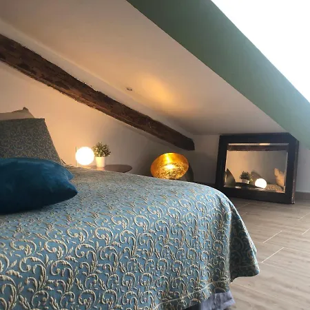 Casa Travicelli, Sui Tetti Di 公寓